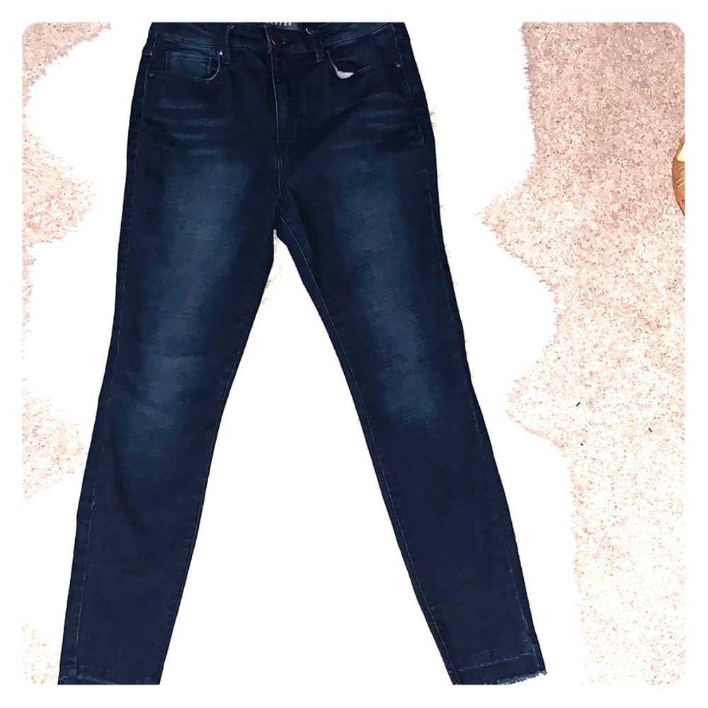Harper skinny jeans size 30